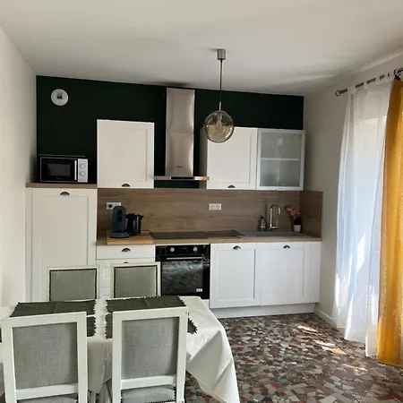 Chez Marinette Сasa de vacaciones Chambon-sur-Lac